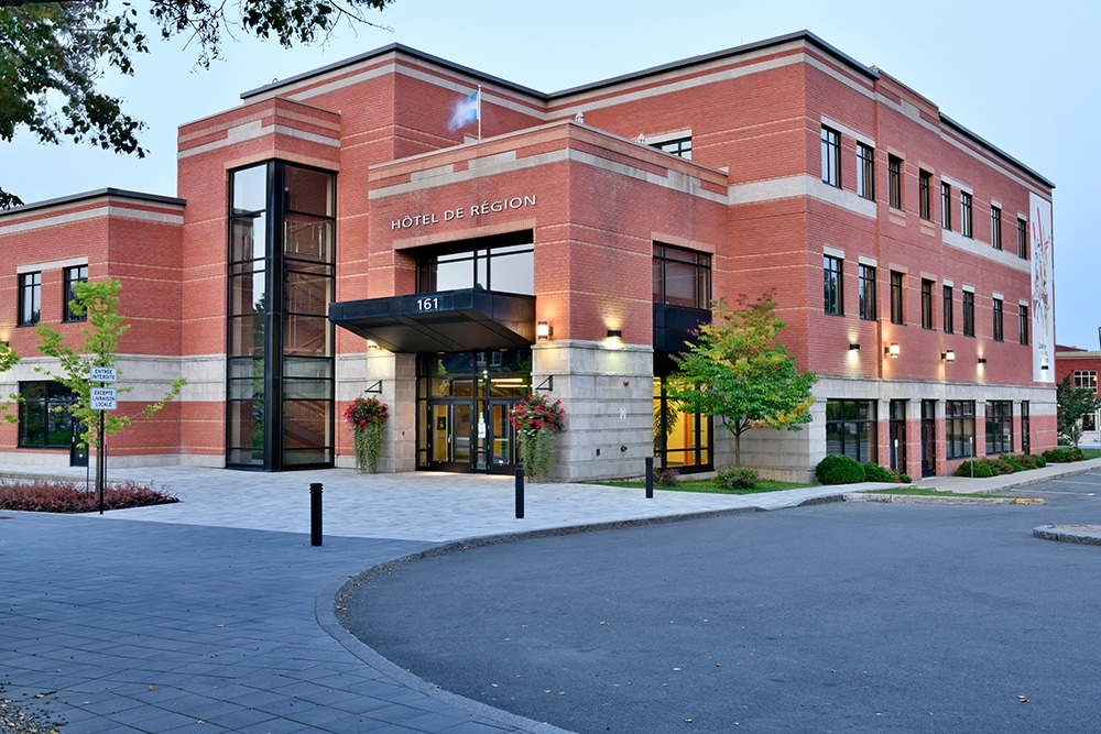 L'hôtel de ville a déménagé au 300, rue Parent Ville de SaintJérôme